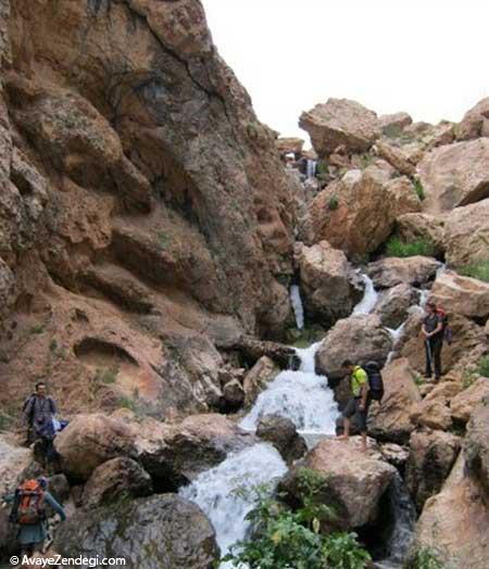 روستای لَزور یکی از قطبهای گردشگری فیروزکوه روستای لَزور یکی از قطبهای گردشگری فیروزکوه