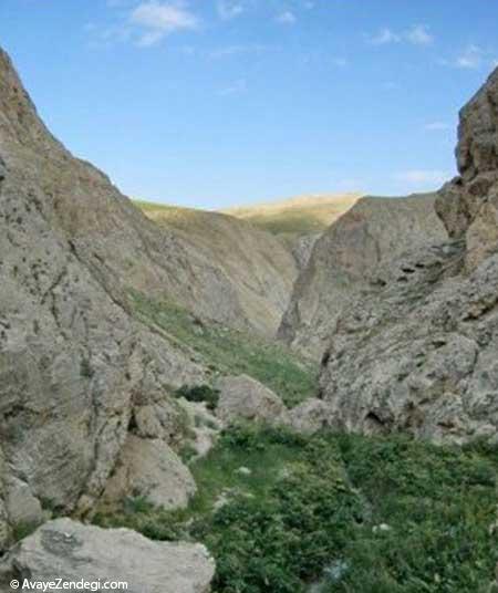 روستای لَزور یکی از قطبهای گردشگری فیروزکوه روستای لَزور یکی از قطبهای گردشگری فیروزکوه