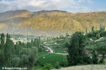  روستای لَزور یکی از قطب‌های گردشگری فیروزکوه 