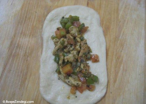 طرز تهیه و پیچیدن خمیر پیراشکی مرغ طرز تهیه و پیچیدن خمیر پیراشکی مرغ