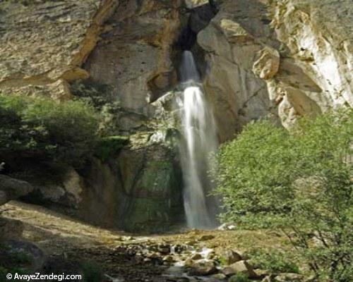 آبشار شاهان‌دشت در استان مازندران