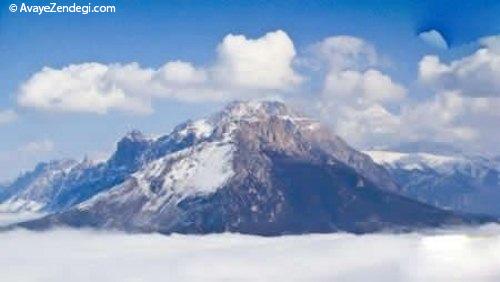 جاذبه های کوهنوردی در کوه لاکمر 