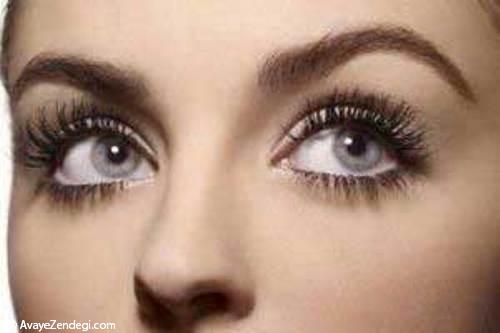  چگونه مژه هایتان را بطور طبیعی بلند و زیبا جلوه دهید؟ 