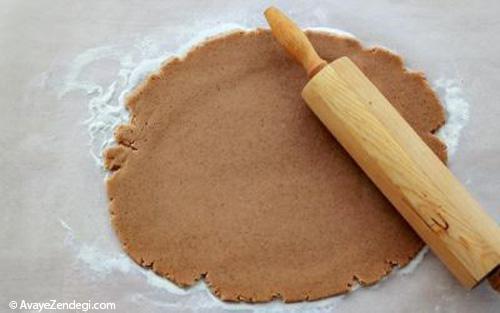 طرز تهیه شیرینی رولی دارچینی طرز تهیه شیرینی رولی دارچینی