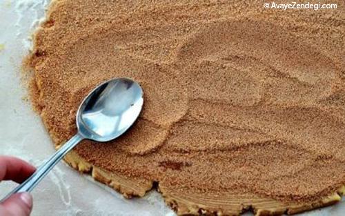 طرز تهیه شیرینی رولی دارچینی طرز تهیه شیرینی رولی دارچینی