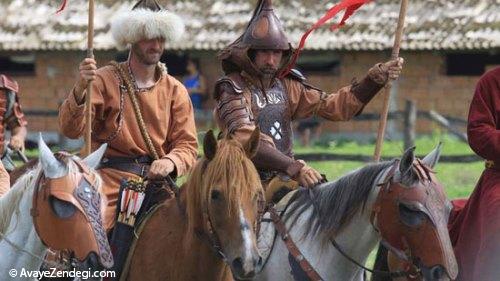 فستیوال قبیله‌های اسب سوار در مجارستان 
