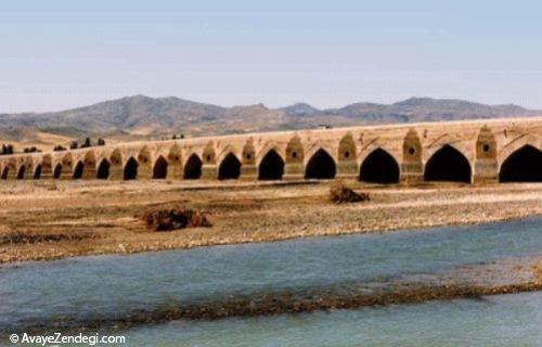برادر کوچک سی و سه پل! برادر کوچک سی و سه پل!