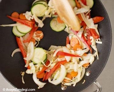 فوت و فن سرخ کردن به سبک چینی فوت و فن سرخ کردن به سبک چینی