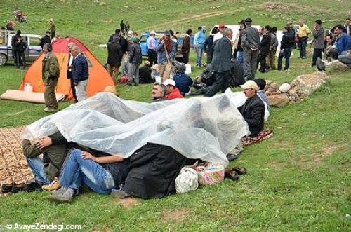 سلطنت یک روزه زنان در یک روستا (مراسم سنتی ورف چال)