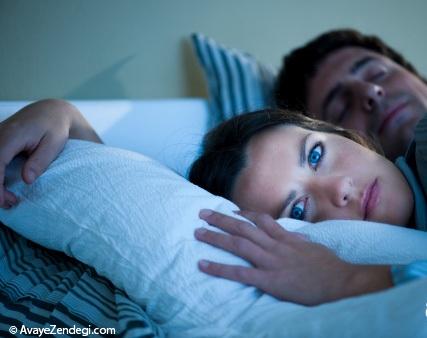 برای رفع بی خوابی، چه نوع دمنوشی مفید است؟