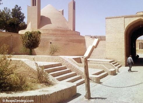 در سفر به میبد از این خانه ها دیدن کنید