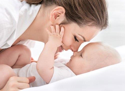 شیر مادر و این همه فایده شیر مادر و این همه فایده