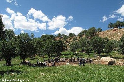 سنگ تراشان؛ روستای بدون حصار غرب ایران