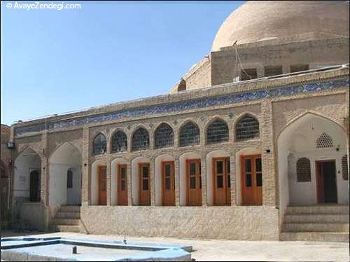  گاه مدرسه گردی 