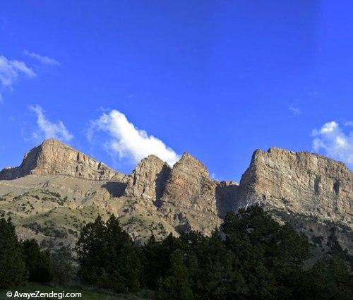 آبشار زیبای «نورالی» در رشته کوه هزار مسجد