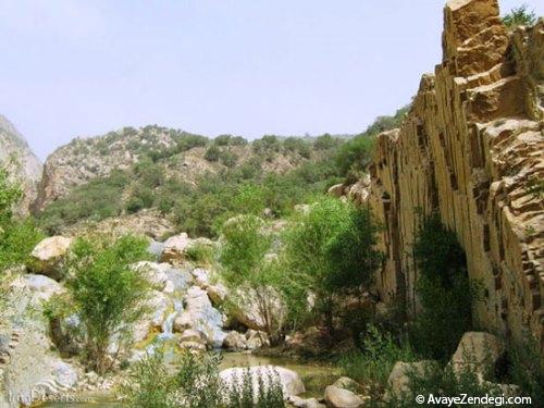  آشنایی با آبشار «تنگ دم اسب» 