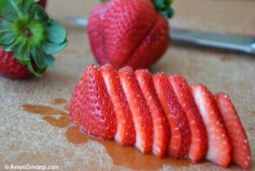 بستنی یخی شکلاتی، مخصوص این هواست طرز تهیه بستنی یخی شکلات و توت فرنگی