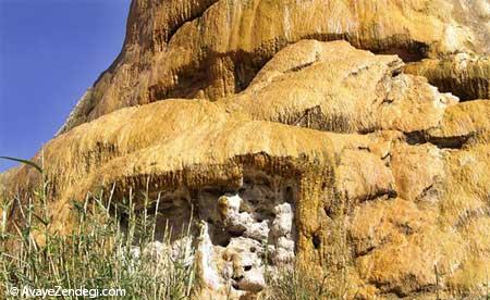 چشمه کانی گراوان، چشمه گراوان